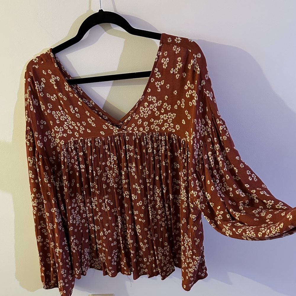 Floral V-Neck Top